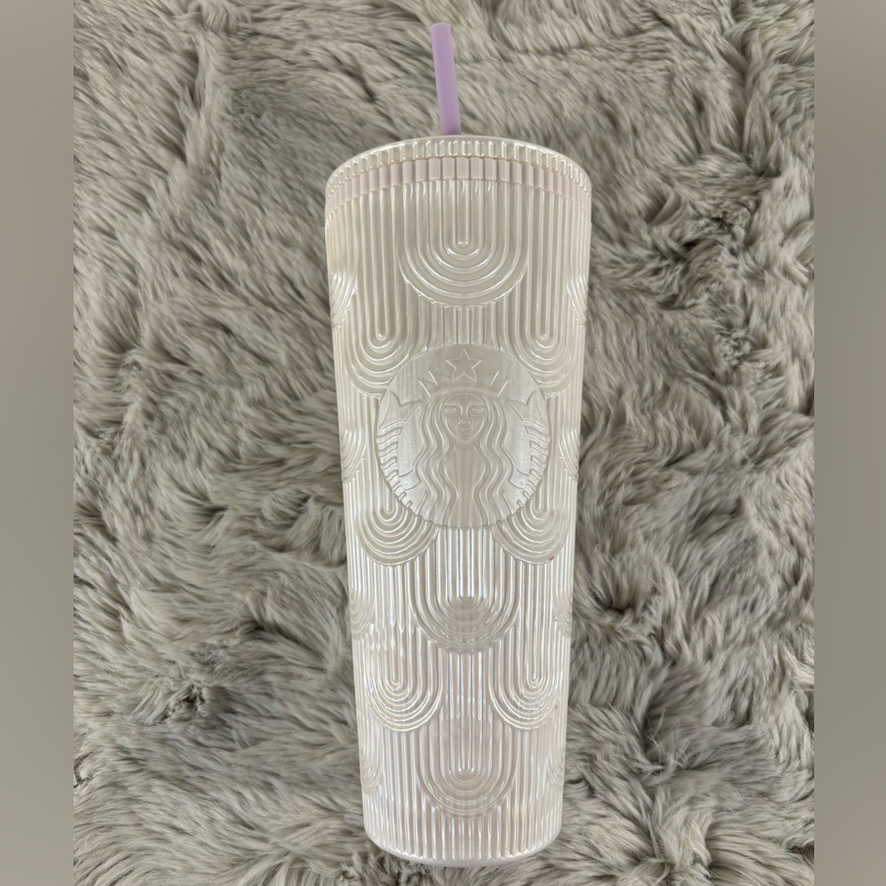 LIKE NEW Starbucks Textured White Tumbler